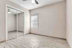 featured image of 1603 Windsong Ln #1603