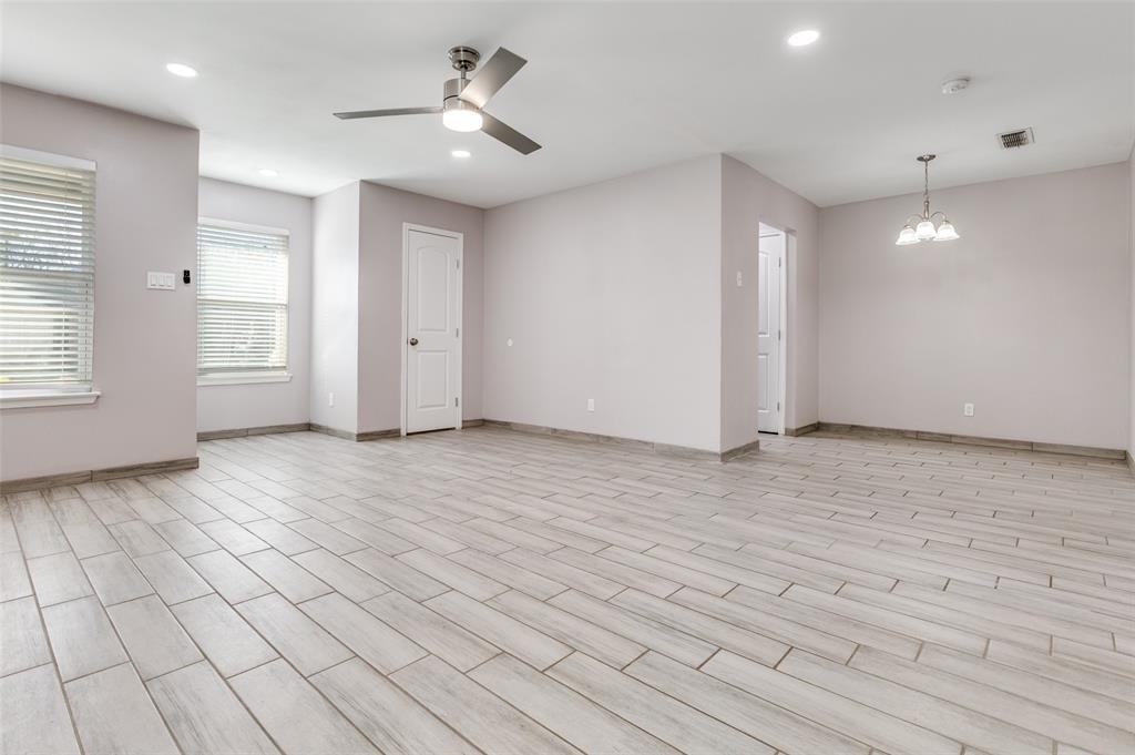 1603 Windsong Ln #1603 - Photo 6 of 12