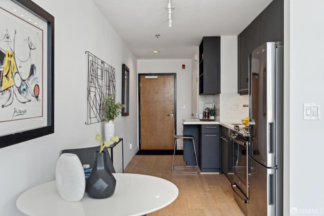 1510 Park Ave #1510B - Photo 5 of 31