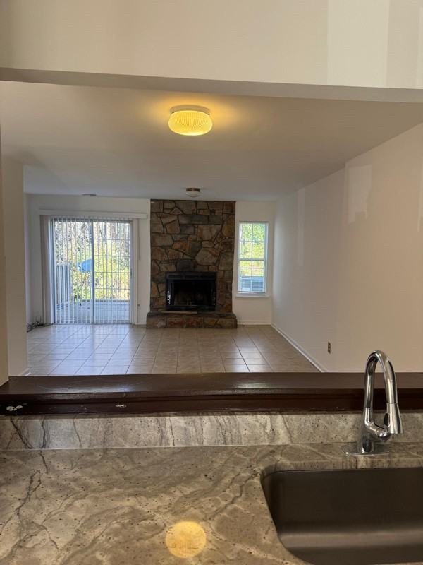 6139 Windsor Gate Ln - Photo 6 of 27