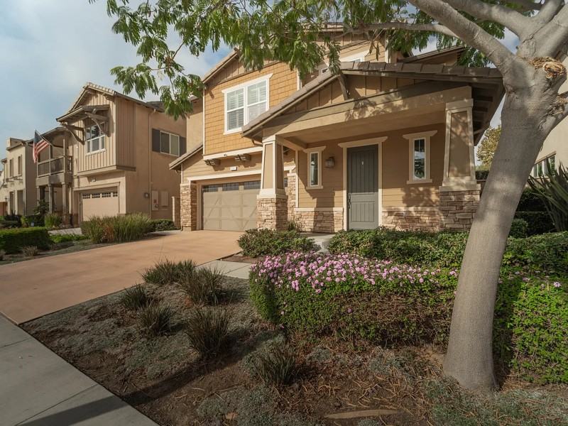 251 Santa Susana Rd - Photo 2 of 14