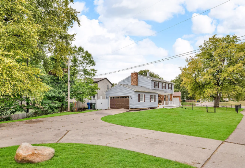 3044 Jersey Ridge Rd - Photo 2 of 15