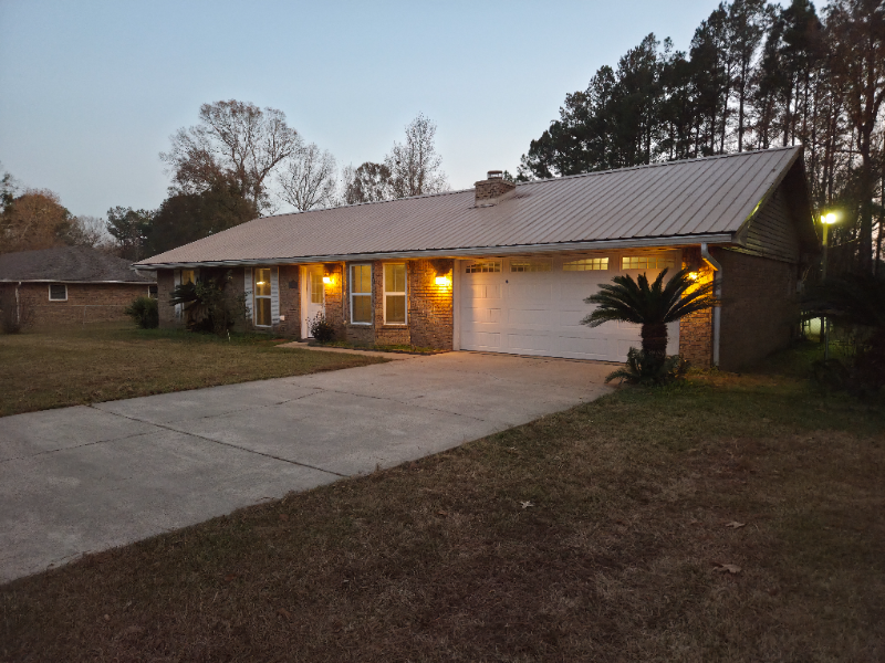 174 Ramona Dr - Photo 2 of 12