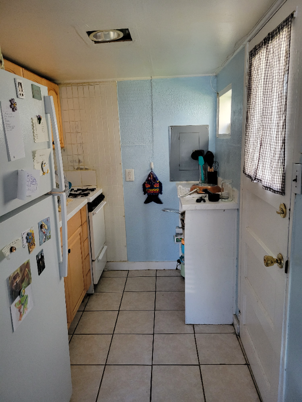 355 En #4 - Photo 5 of 8