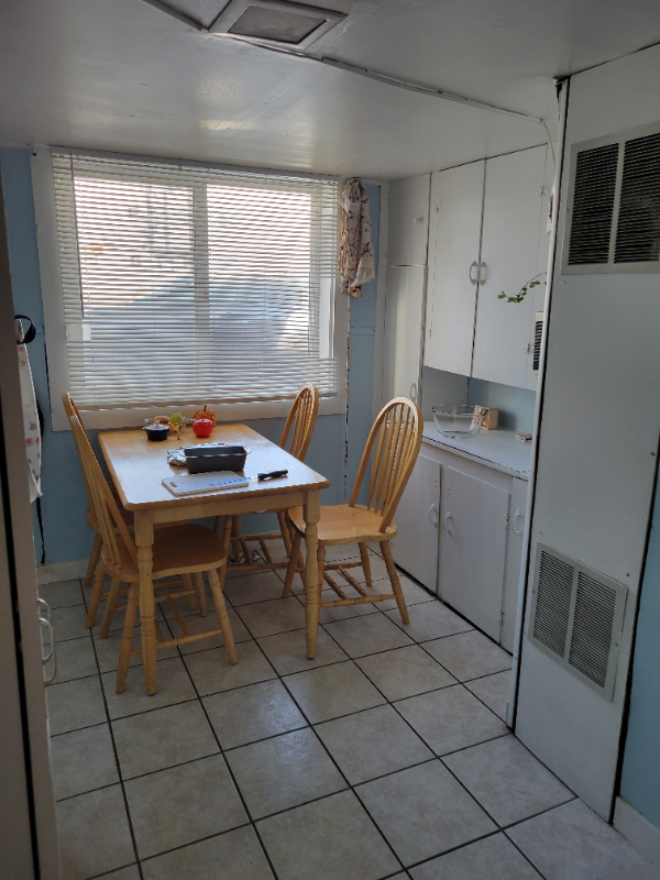 355 En #4 - Photo 6 of 8