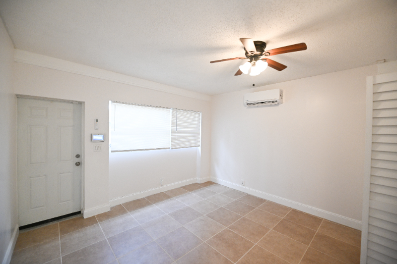 1504 Nw 4th Ave #B - Photo 6 of 8