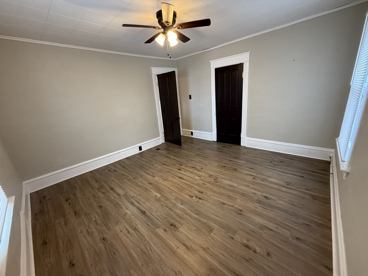 514 Fox St - Photo 3 of 11