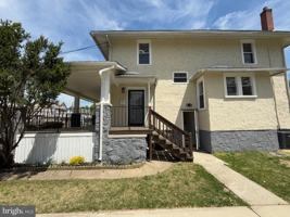 featured image of 1210 Eldridge Ave #2