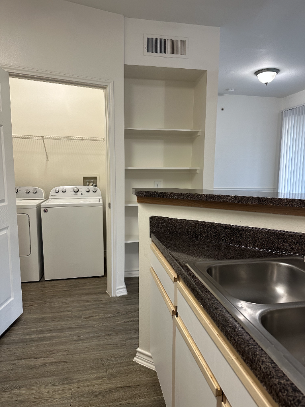 8300 East Fwy #5227 - Photo 3 of 6