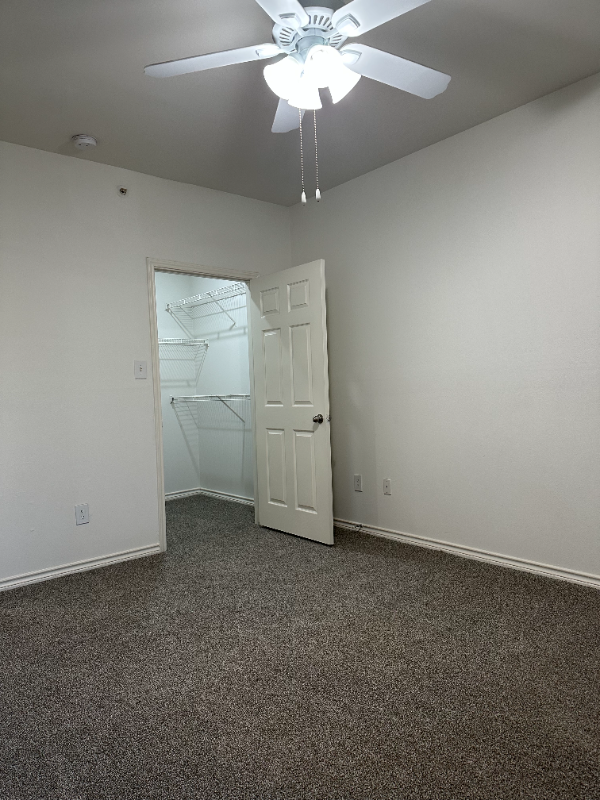 8300 East Fwy #5227 - Photo 5 of 6