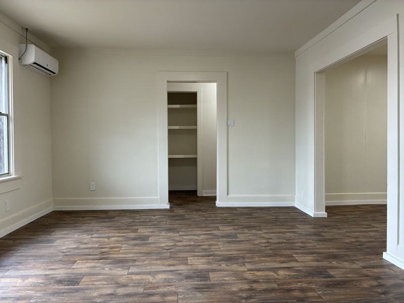 626 W Trotter St #A - Photo 2 of 13