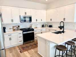 featured image of 1935 Avenida Citron #113