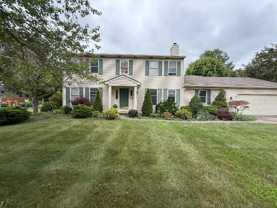 32150 Cambridge Cir - Photo 1 of 1