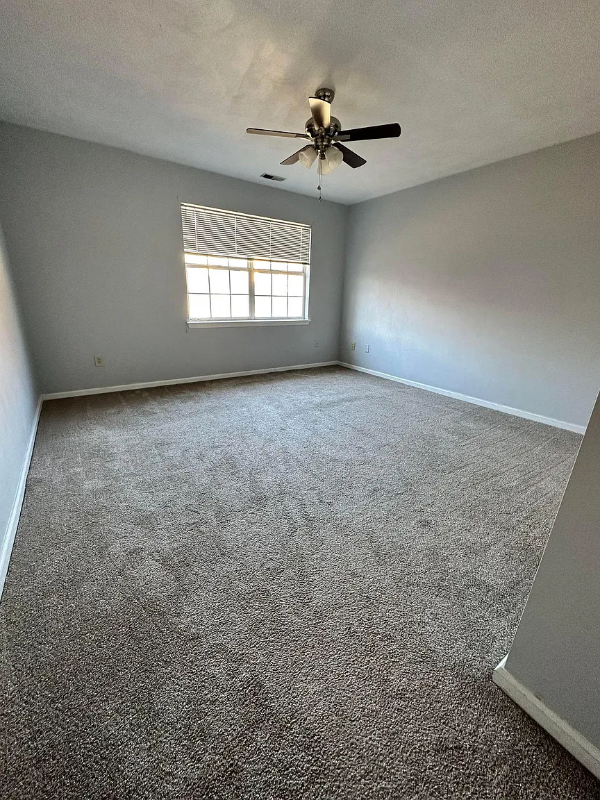 2444 Rollingview Ct - Photo 4 of 12