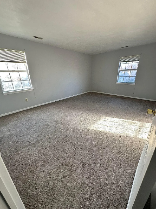 2444 Rollingview Ct - Photo 7 of 12