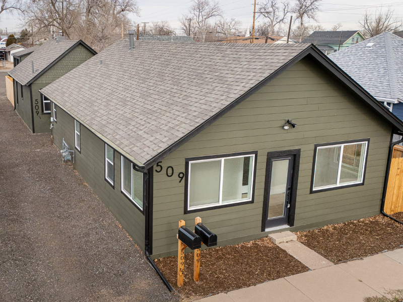 509 11th St - Photo 2 of 12