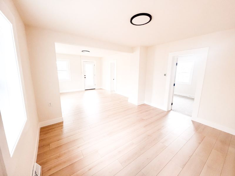 509 11th St - Photo 6 of 12