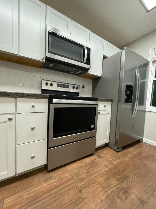 2350 S Henderson St - Photo 3 of 15