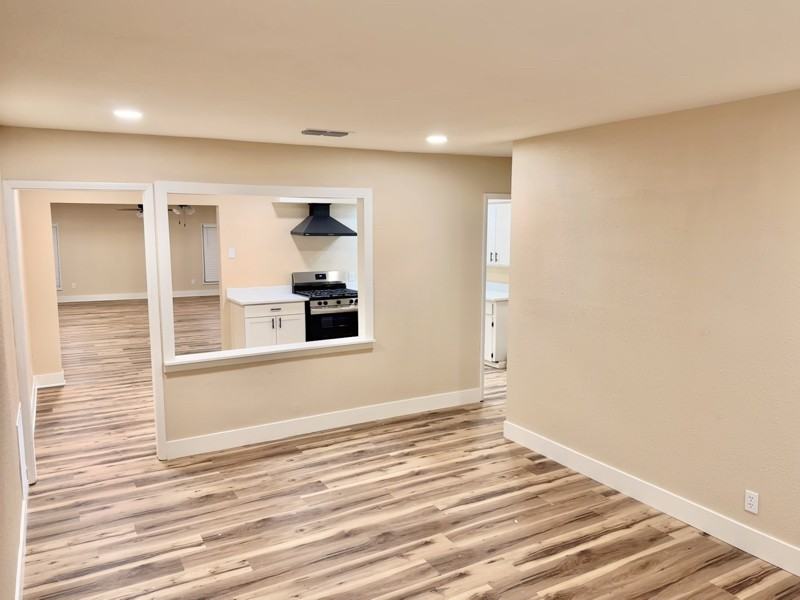 11012 Sunny Dr - Photo 4 of 19