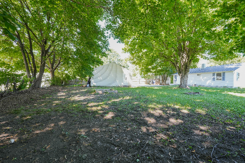 50 Fowler Ave - Photo 4 of 20