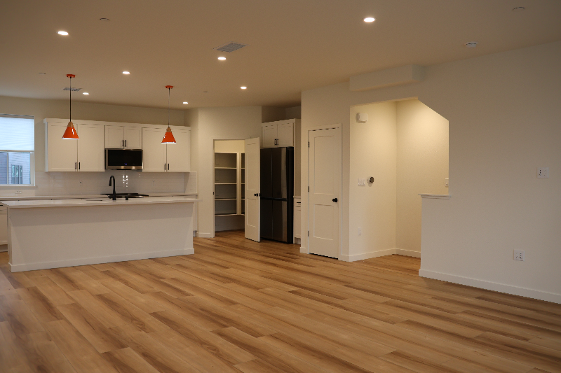 213 Wellness Way - Photo 7 of 18