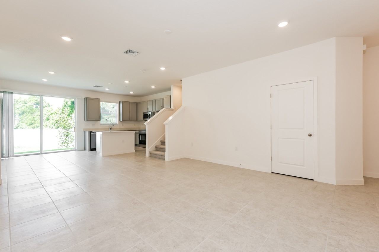 1462 Tristar Dr - Photo 6 of 45