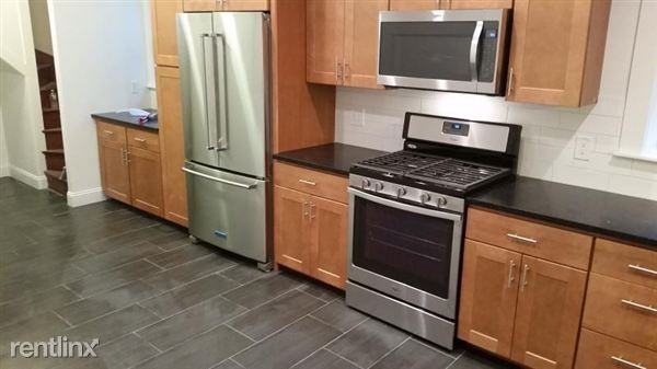 12 Russell Rd - Photo 2 of 10