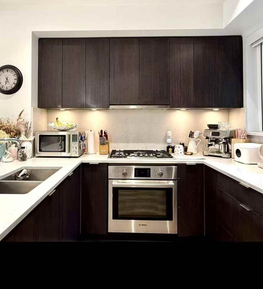 6700 Oak Street - Photo 2 of 16