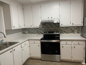 1005 Cole St #B - Photo 1 of 1