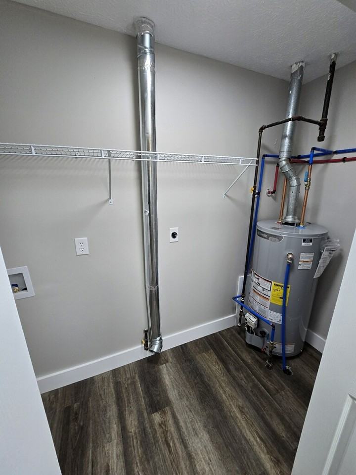 2497 Zircon St Ne #2497 - Photo 7 of 8