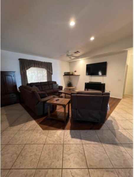 8183 W Raven Dr - Photo 4 of 31