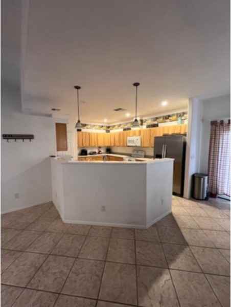 8183 W Raven Dr - Photo 6 of 31