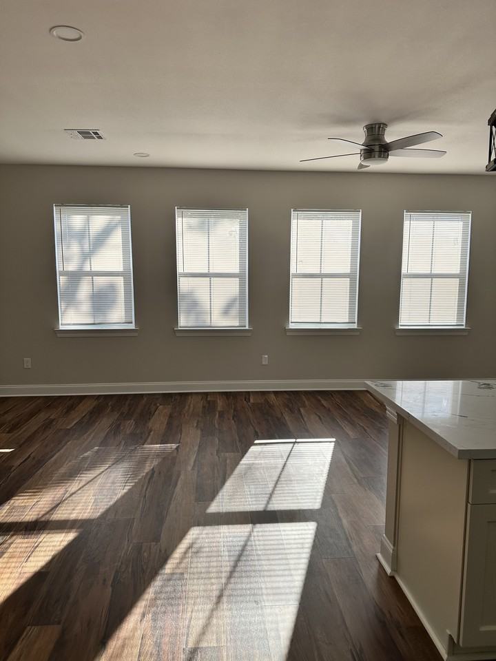 8704 Pritchard Pl #NA - Photo 3 of 18