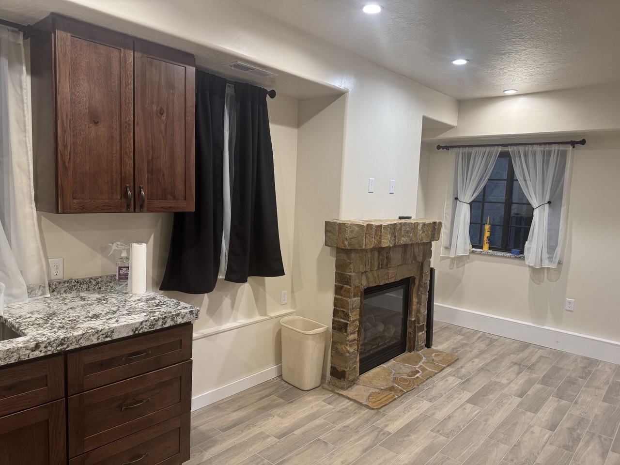 4621 S Locust Ln #A - Photo 7 of 17