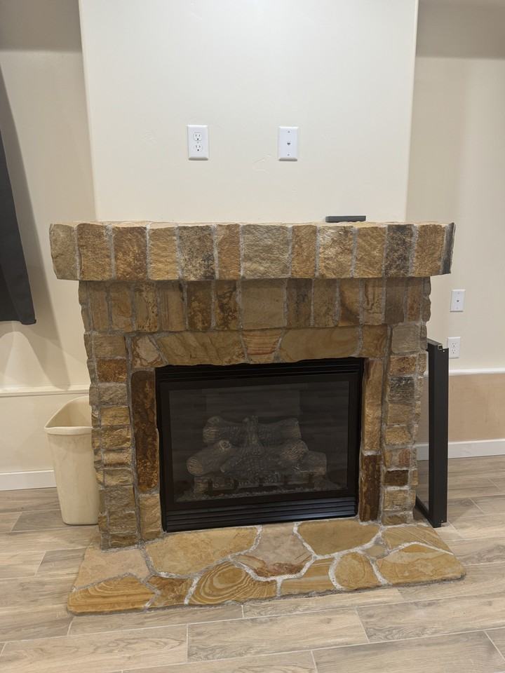 4621 S Locust Ln #A - Photo 4 of 17