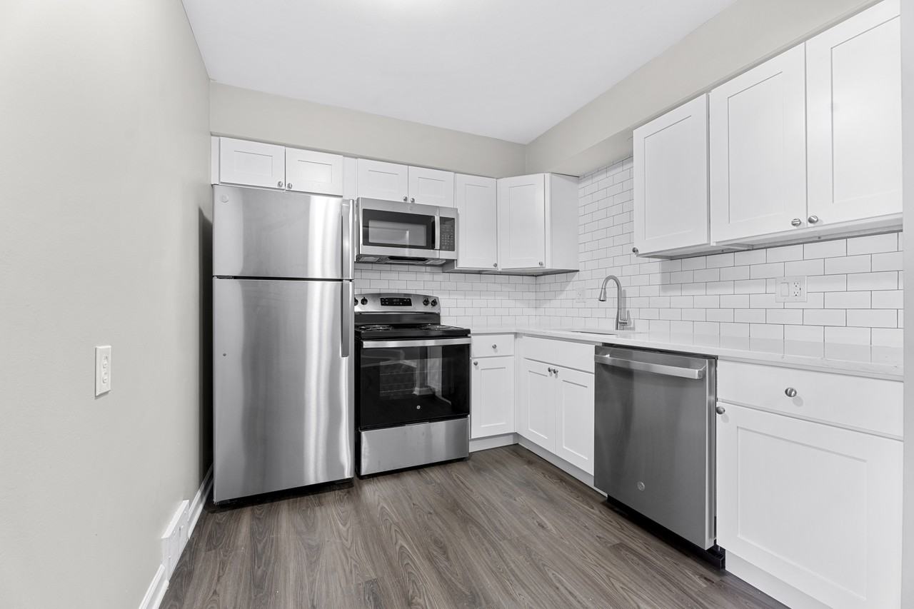 24360 E River Rd #30 - Photo 2 of 12