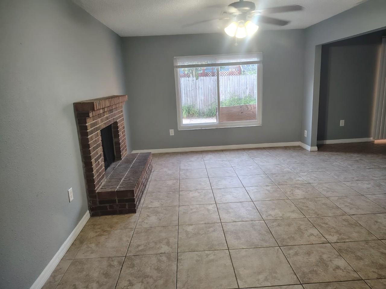 664 Lake Dexter Cir #1 - Photo 6 of 15