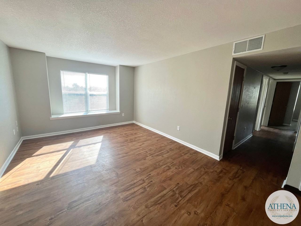 Cape View Apartments - Photo 3 of 15