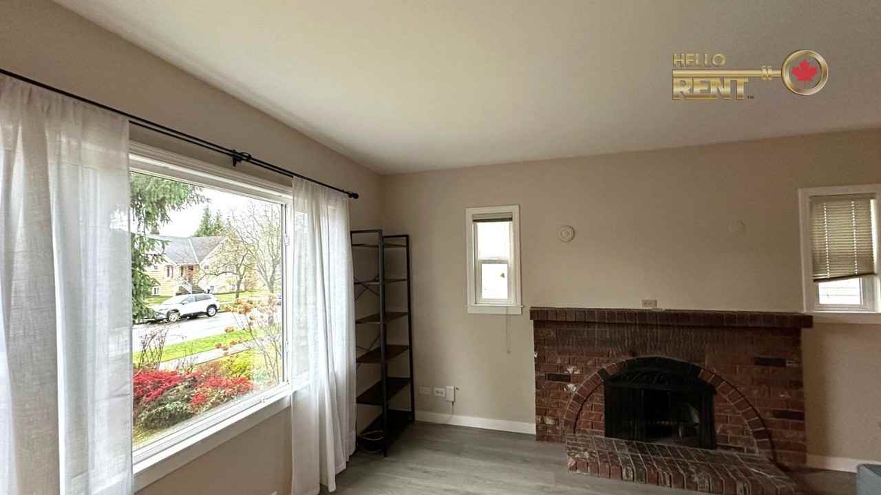 2775 William Street - Photo 4 of 24