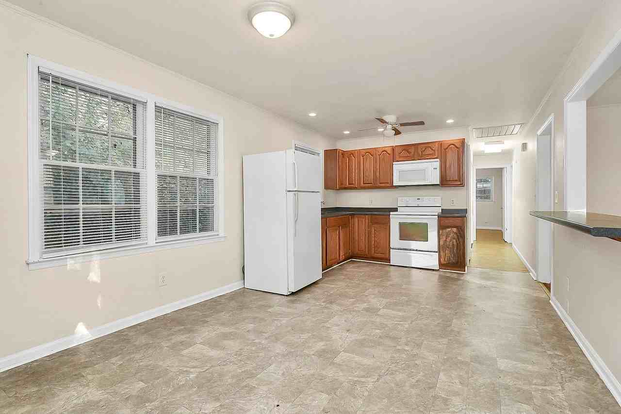 5325 Cold Harbor Dr - Photo 5 of 19