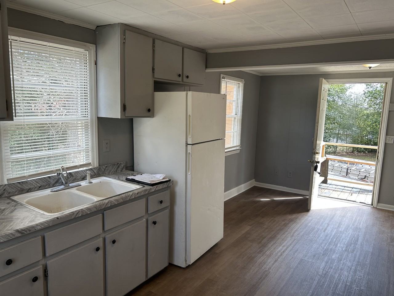 108A Pitt St #1 - Photo 4 of 11