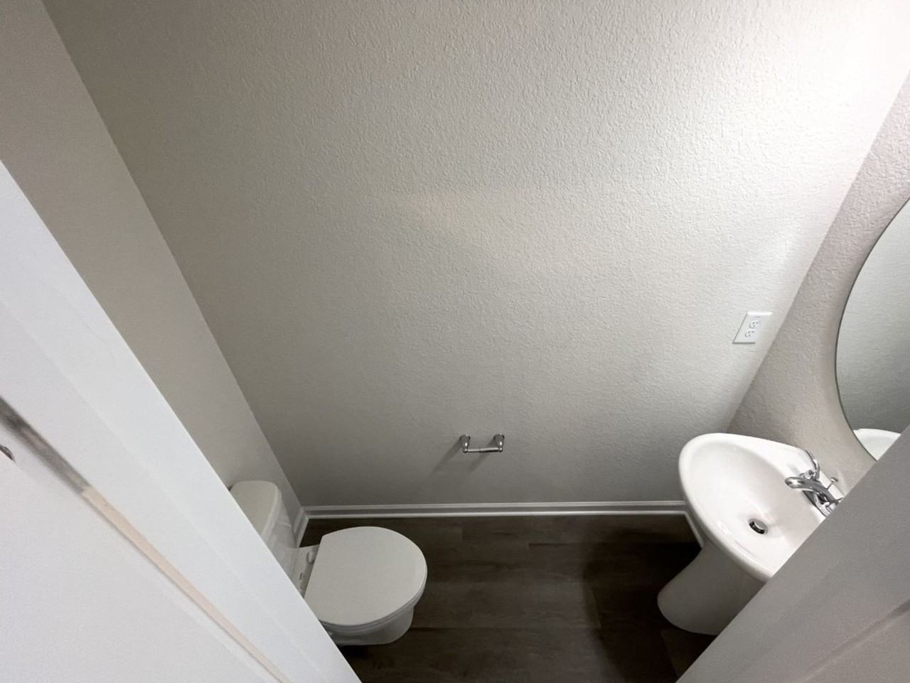 2044 Wiggins Village Dr - Photo 5 of 19