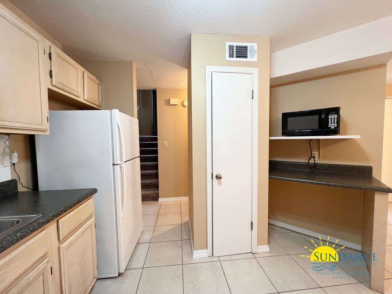 2229 Monahan Ct - Photo 6 of 23