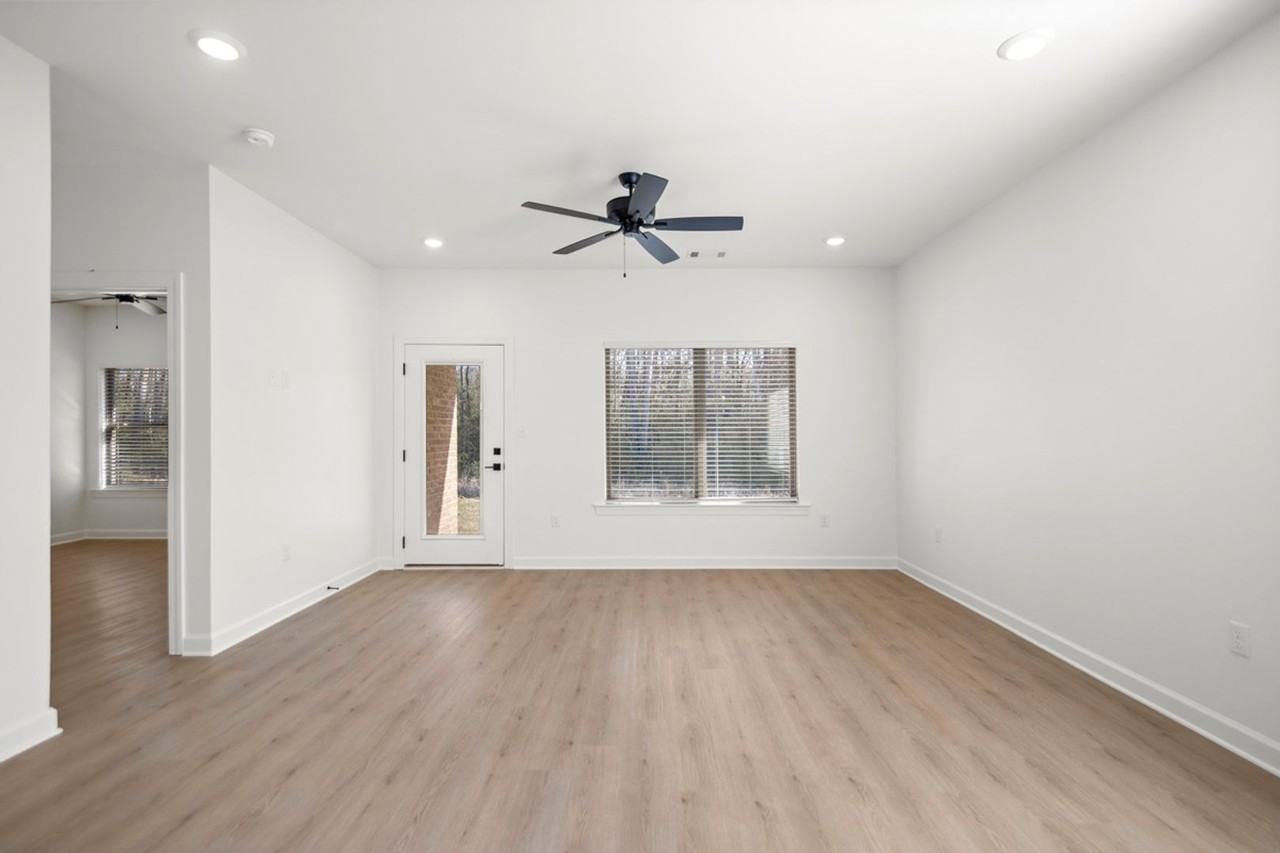 13418 Teton Dr - Photo 5 of 20