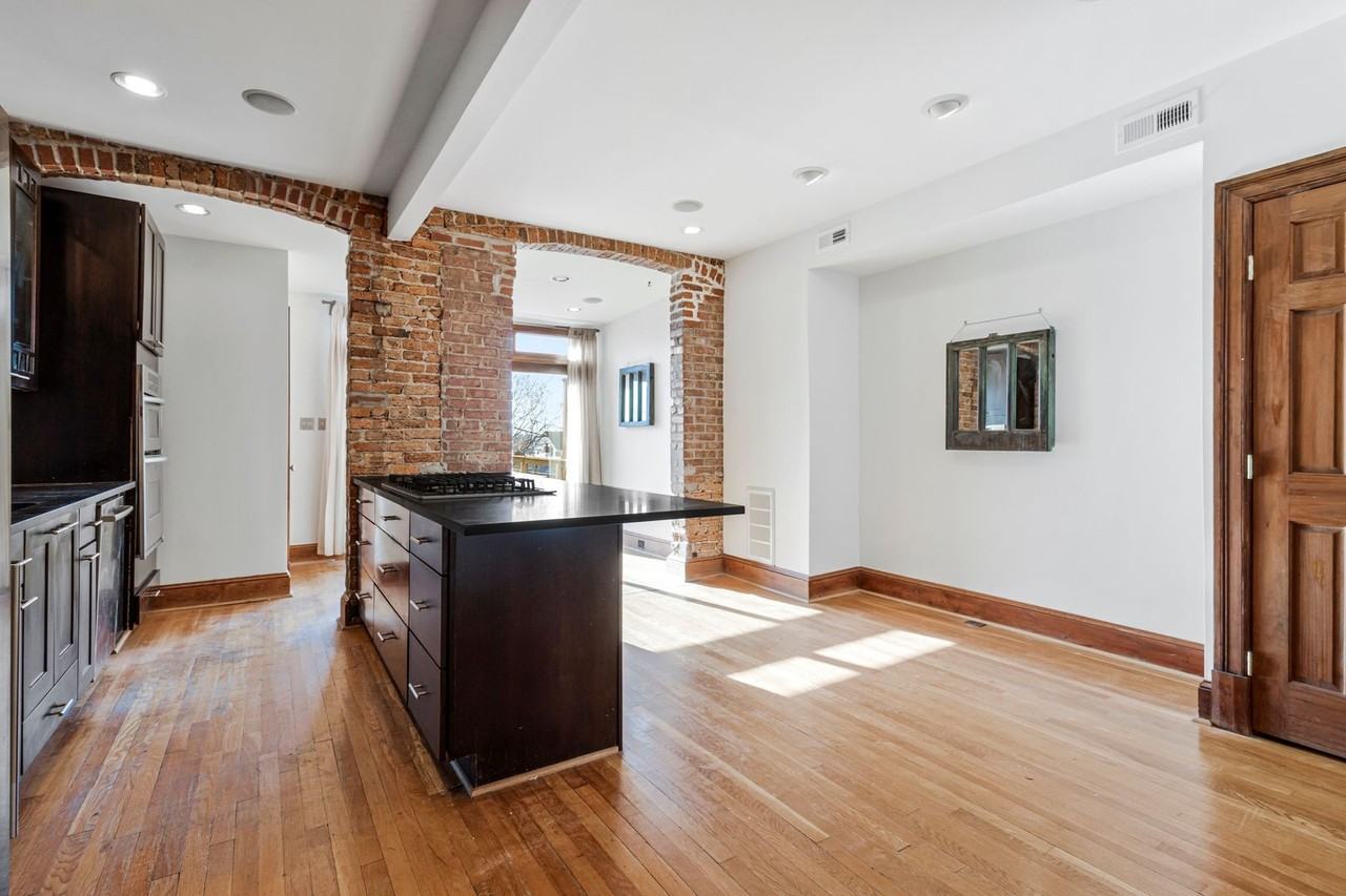 750 Fairmont St Nw - Photo 7 of 48