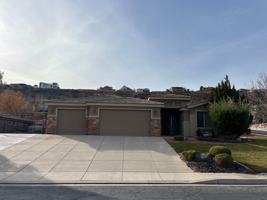 featured image of 39 S Arroyo Dr