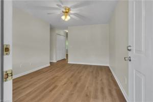 featured image of 1020 Westbrook Ct