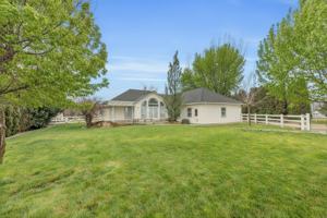 featured image of 8054 Ustick Rd #1