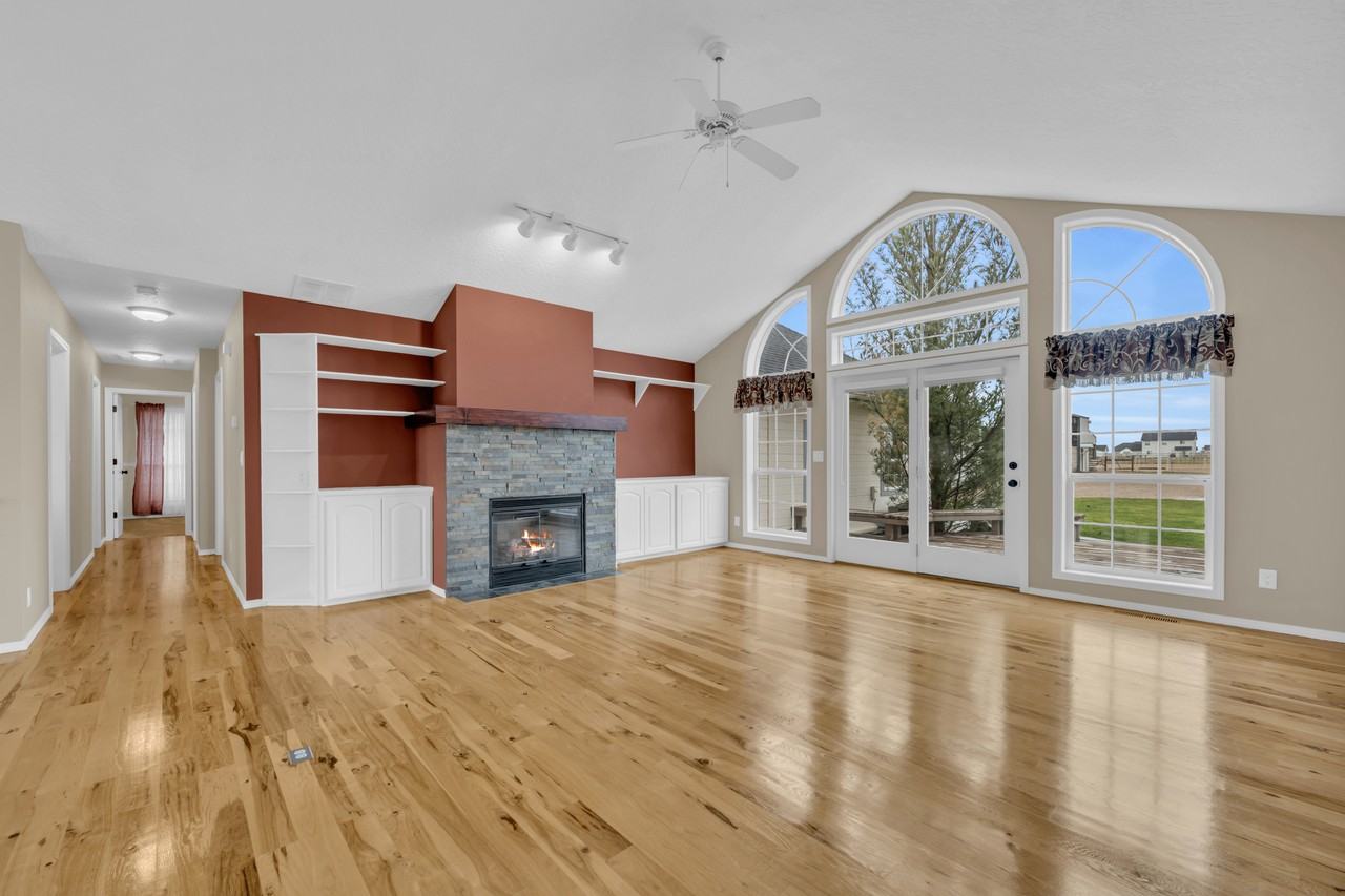 8054 Ustick Rd #1 - Photo 5 of 22