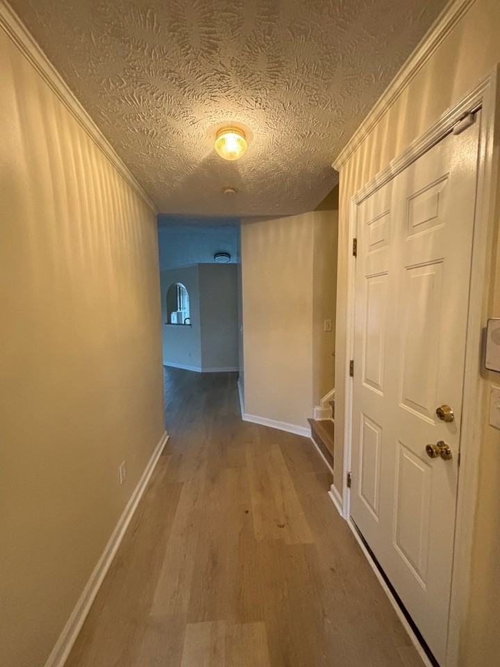 1135 Derbyshire Rd #1 - Photo 4 of 30